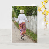Denkend aan Jou Oude Dame Springt Touw Kaart (Gele Bloem)