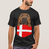 Denmark Flag Bloodhound Dog In Pocket T-shirt (Voorkant)