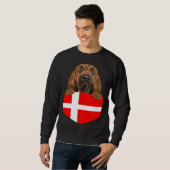 Denmark Flag Bloodhound Dog In Pocket Trui (Voorkant volledig)