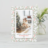 Dennen takjes en bessen Aangepaste foto Kerstmis  Feestdagenkaart (Staand voorkant)