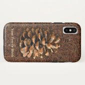 Dennenappel op gevallen naalden Case-Mate iPhone case (Achterkant (horizontaal))