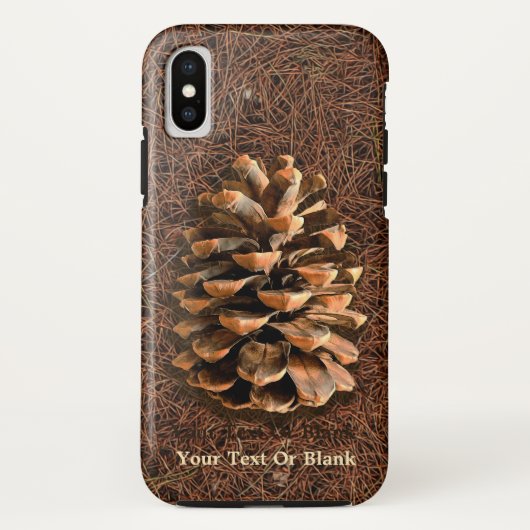 Dennenappel op gevallen naalden Case-Mate iPhone case (Achterkant)