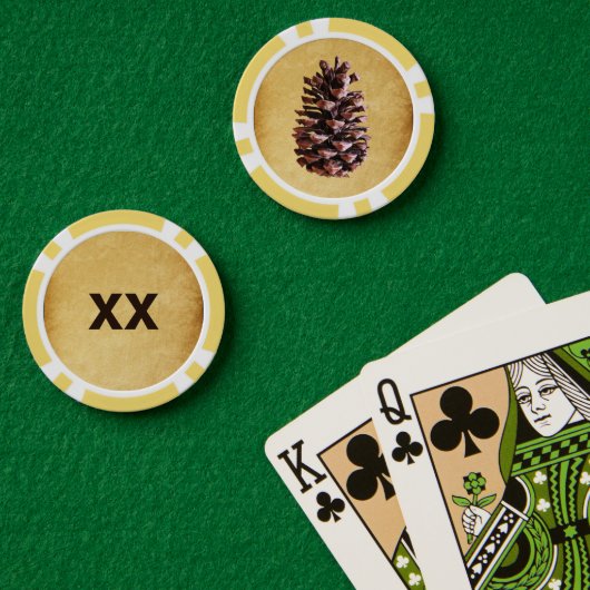 Dennenappel op vintage papier poker chips (Pokertafel (Dubbel))