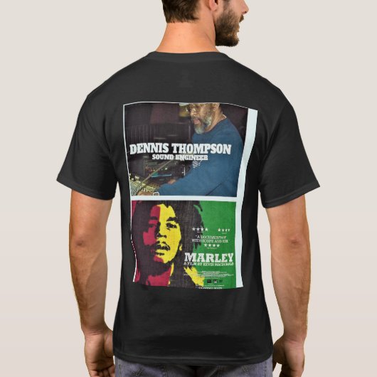 DENNIS THOMPSON. Basic donker T-shirt (Achterkant)