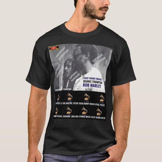 DENNIS THOMPSON. Basis donker T-shirt (Voorkant)