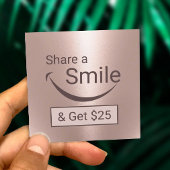 Dentist Share a Smile Roos Gold Dental Reference Aanbevelingskaartje