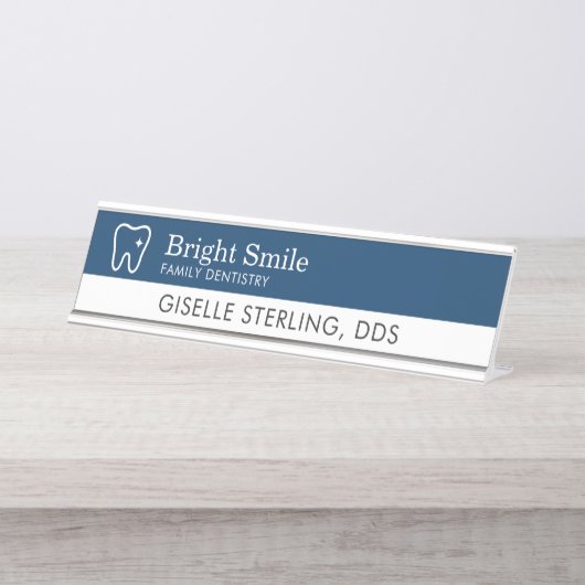 Dentist Tooth Logo Navy Blue Modern Office Bureau Naambordje (Voorkant)