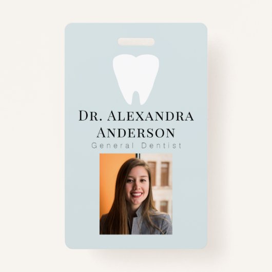 Dentist White Teeth Light Blue ID Photo Badge (Voorkant)