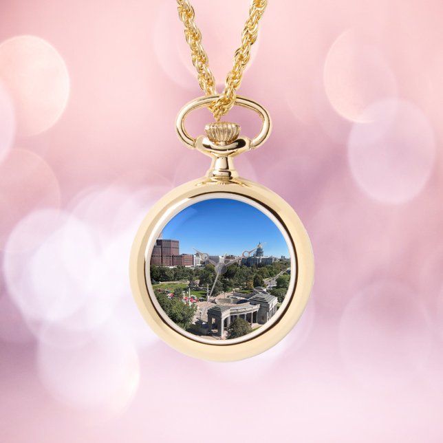 Denver Colorado Urban Landscape Photo Horloge (A watch necklace with a photo of downtown Denver, Colorado on a sunny day.)