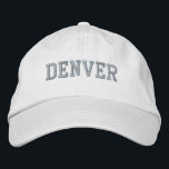 DENVER Wit Katoen Geborduurde Pet<br><div class="desc">DENVER Wit katoenen pet. Maakt een prachtig cadeau voor iedereen die van Colorado houdt! Als u liever uw persoonlijke tekst hebt, selecteert u de knop "Deze sjabloon personaliseren" om de gewenste aangepaste tekst in te voeren. Borduurwerk is ook aanpasbaar aan andere kleurkeuzes door de knop "Ontwerp bewerken" te selecteren. Je...</div>