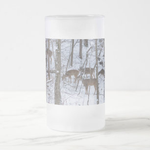Der Family in Snow Frosted Glass Beer Mok