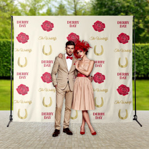 Derby Day Ivoor Gouden Roze Aangepaste Foto Achter Wandkleed