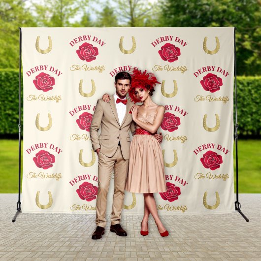 Derby Rozen & Hoefijzers Step en Repeat Achtergron Wandkleed