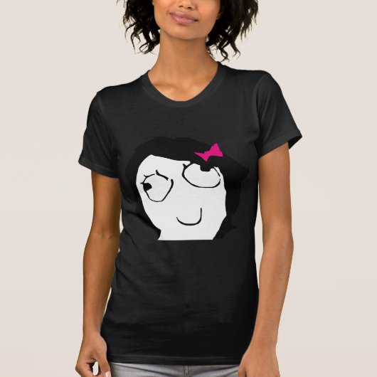 Derpina - zwart haar, roze lint t-shirt (Voorkant)