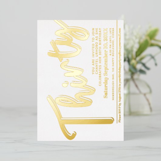 Dertig 30th Birthday party wit met gouden manuscri Folie Uitnodiging (Staand Voorkant)