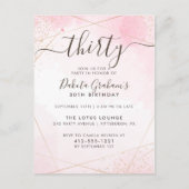 Dertigste Script Waterverf Roze Verjaardagsfeest Uitnodiging Briefkaart (Voorkant)