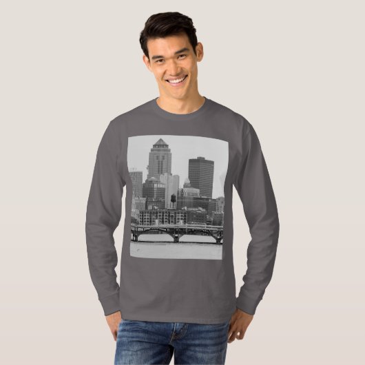Des Moines in T-Shirt (Voorkant volledig)