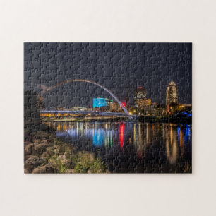Des Moines skyline 's nachts Legpuzzel