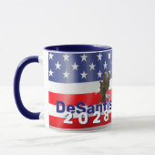 DeSantis 2028 met Bald Eagle Mok (Links)