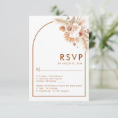 Desert Arch Boho Pampas Grass Terracotta RSVP-kaar RSVP Kaartje (Staand voorkant)