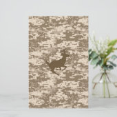 Desert Beige Digital Camouflage Deer Camo Pattern Briefpapier (Staand voorkant)