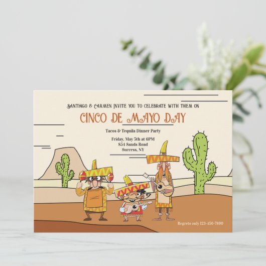 Desert Cactus Cinco de Mayo Uitnodiging (Staand voorkant)