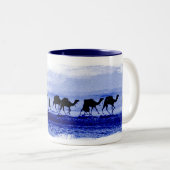 Desert Camel Caravan Sunburst Ceramic Mok (Voorkant rechts)