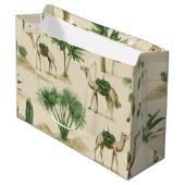 "Desert Camel Gift Bag" Groot Cadeauzakje (Voorkant Gekanteld)