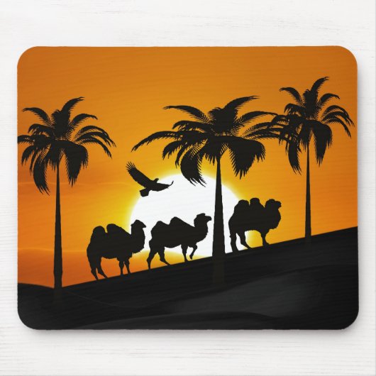 Desert Camels in zonsondergang Muismat (Voorkant)