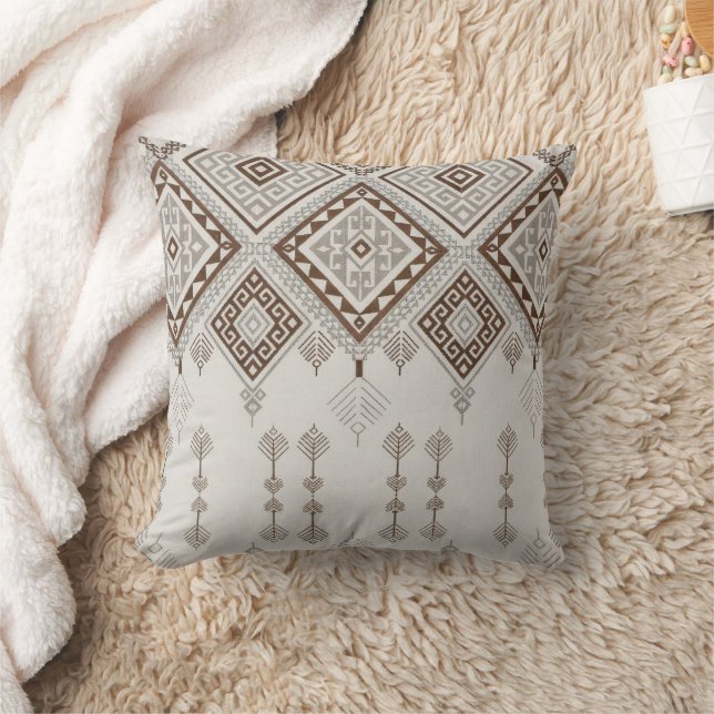 Desert Harmony – Brown Geometric Tribal  Kussen (Deken)