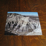 Desert Landschap Blue Mesa Badlands Foto Legpuzzel<br><div class="desc">De grote woestijnbergen van de Blauwe Mesa badlands in het Petrified Forest National Park bij Holbrook, Arizona, bevatten lagen van meerkleurige rots. De bergen hebben veel kruiderijen en kruiken gevuld met schaduwen die de textuur van de rotsformaties tonen. Een duidelijke blauwe hemel staat in schril contrast met het woestijnlandschap. Klik...</div>