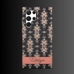 Desert Roos Charm Samsung Galaxy Hoesje<br><div class="desc">Samsung-Hoesje: voeg een vleugje rustieke elegantie toe aan uw Samsung-telefoon met dit Western geïnspireerde hoesje. Met een gedurfde mix van roze, beige en geelgouden details op een houtskoolzwarte achtergrond, combineert dit hoesje stijl met duurzaamheid. Ontworpen om uw telefoon te beschermen tegen krassen en vallen, voegt het een strakke Westerne sfeer...</div>