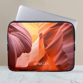 Desert Slot Canyon of Uw Foto, witte naam Laptop Sleeve