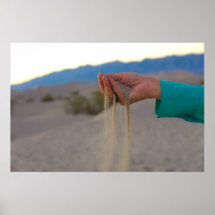DESERT TIJDENS DE NIGHTTIME POSTER