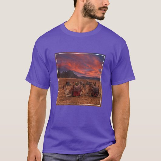 Deserts | Camels Sinai Mountains Egypt T-shirt (Voorkant)