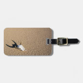 Deserts | Cow Skull on the Desert Ground Bagagelabel (Voorkant horizontaal)