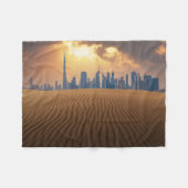 Deserts Dubai's Skyline View from Sand Dune Fleece Deken (Voorkant (Horizontaal))