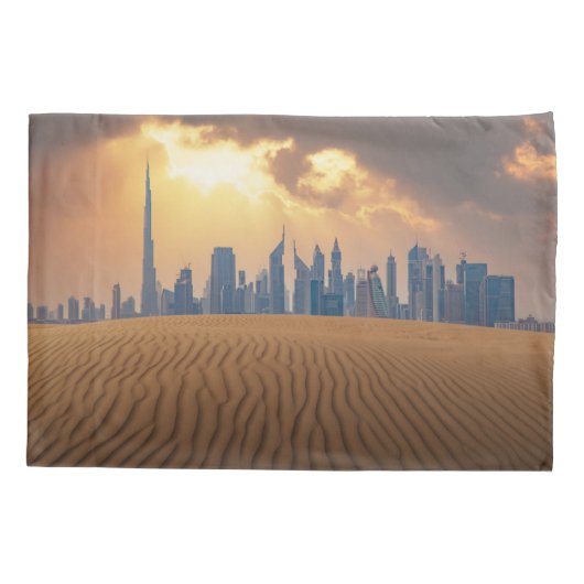 Deserts | Dubai's Skyline View from Sand Dune Kussensloop (Achterkant)