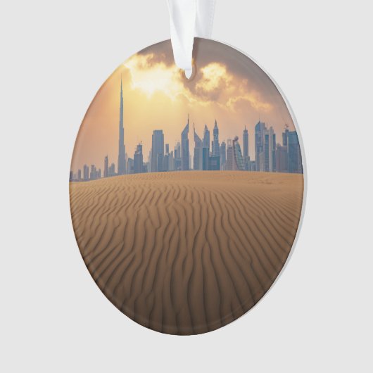Deserts | Dubai's Skyline View from Sand Dune Ornament (voorkant)