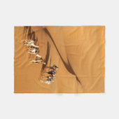 Deserts | Tuareg Walk with Camels Fleece Deken (Voorkant (Horizontaal))