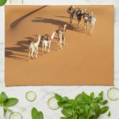 Deserts | Tuareg Walk with Camels Theedoek (Gevouwen)