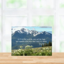 Desiderata Verse Bergen en weide landschap