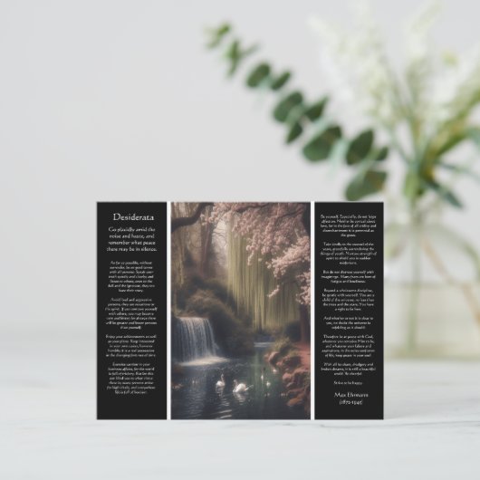 Desiderata Waterval: Gouden Licht, Zachte Bloemen, Briefkaart (Staand voorkant)
