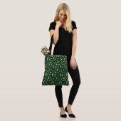 Design 3 uit de Emerald and Gold Safari-reeks Tote Bag (Op model)