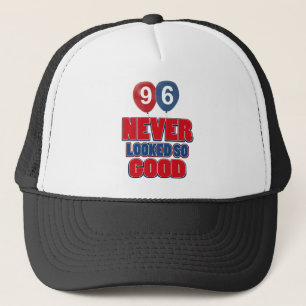 design van 96 jaar oud trucker pet