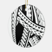 design van de dikke stam van het polynesideeiland  keramisch ornament (Links)