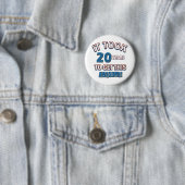 design van twintig jaar oud ronde button 5,7 cm (In situ)