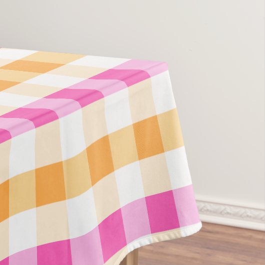 Designer gingham patroon sinaasappel en roze tafelkleed (Voorbeeld)