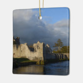 Desmond Castle in Adare Ireland Keramisch Ornament (Links)