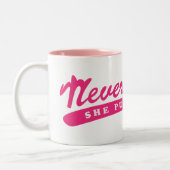 Desondanks beweerde ze dat. tweekleurige koffiemok (Links)